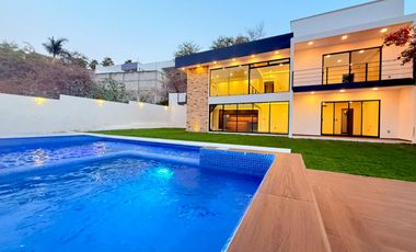 Casa en venta en Burgos Cuernavaca, Tres de Mayo