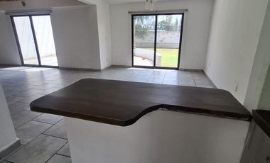 CASA EN RENTA EN FRACCIONAMIENTO EL PORVENIR