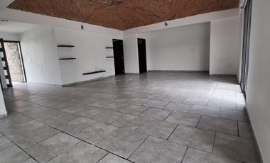 CASA EN RENTA EN FRACCIONAMIENTO EL PORVENIR