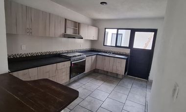 CASA EN RENTA EN FRACCIONAMIENTO EL PORVENIR