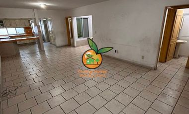 CASA EN VENTA EN JARDINES DEL COUNTRY, GUADALAJARA