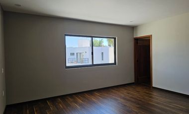 Casa en NOVATERRA zona Real