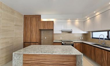 Casa en NOVATERRA zona Real