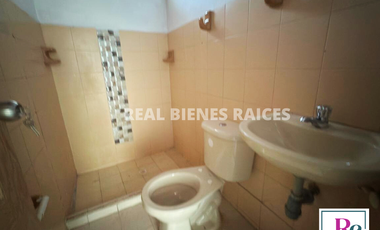 Casa en arriendo – Ubicación central, cerca a El Carmelo