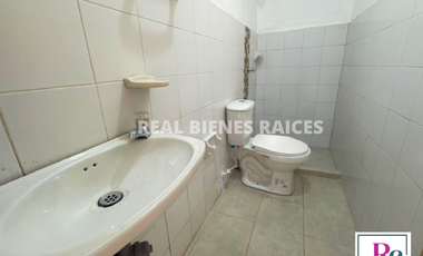 Casa en arriendo – Ubicación central, cerca a El Carmelo