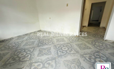 Casa en arriendo – Ubicación central, cerca a El Carmelo