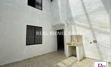 Casa en arriendo – Ubicación central, cerca a El Carmelo