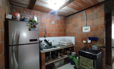 VENTA CASA DOS PISOS UNIFAMILIAR CORDOBA RESERVADO