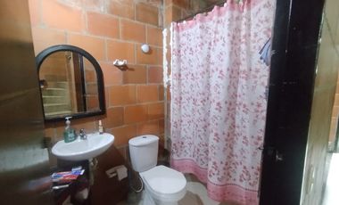 VENTA CASA DOS PISOS UNIFAMILIAR CORDOBA RESERVADO