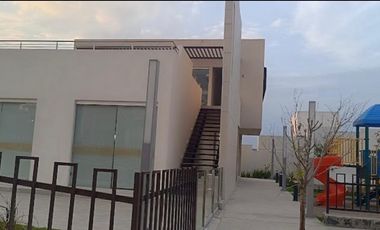 CASA AMPLIA Y CÓMODA EN RENTA EN ZAKIA