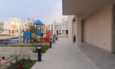 CASA AMPLIA Y CÓMODA EN RENTA EN ZAKIA