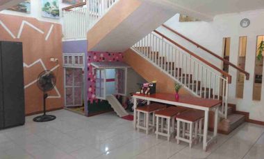 Dijual Rumah tipe 300m2 + Kolam Renang di Kambang Iwak Palembang