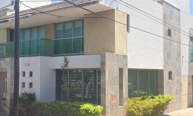 Casa de Playa en Costa de Oro