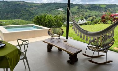 Alquilo casa campestre en Altos del Campestre en un solo nivel, Manizales