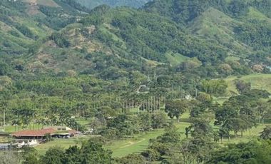 Alquilo casa campestre en Altos del Campestre en un solo nivel, Manizales