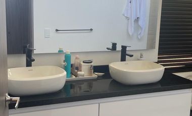 Alquilo casa campestre en Altos del Campestre en un solo nivel, Manizales