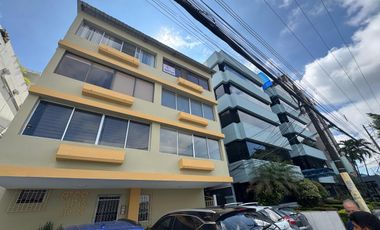 CIUDADELA KENNEDY NORTE VENDO PRECIOSO Y AMPLIO DEPARTAMENTO IDEAL PARA VIVIENDA O CONSULTORIOS  DE MEDICOS
