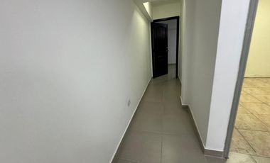 CIUDADELA KENNEDY NORTE VENDO PRECIOSO Y AMPLIO DEPARTAMENTO IDEAL PARA VIVIENDA O CONSULTORIOS  DE MEDICOS