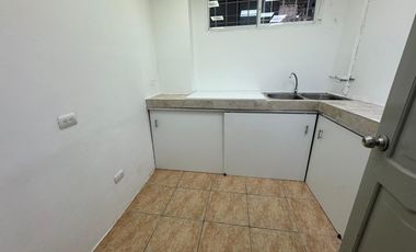 CIUDADELA KENNEDY NORTE VENDO PRECIOSO Y AMPLIO DEPARTAMENTO IDEAL PARA VIVIENDA O CONSULTORIOS  DE MEDICOS