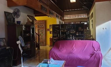 Dijual Rumah  Letak strategis di Gatsu Timur 100 meter dari Mall Living World