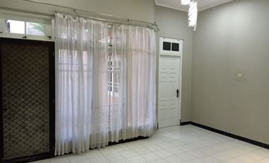 Disewakan Rumah 3+1 Kamar di Kota Yogyakarta