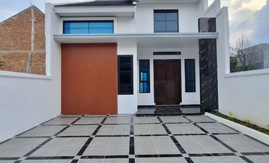 Rumah 3 Kamar tidur murah waykandis