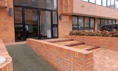 Para Consultorio Médico u Oficina!!!! Excelente Ubicación, Iluminada y Silenciosa.