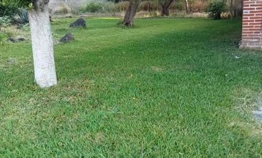 ¡Venta de casa con gran terreno!