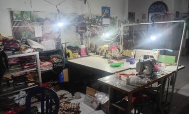 Rumah Halaman Luas (300m²) di Lokasi Strategis Jl. Jaya Wijaya, Mojosongo, Jebres