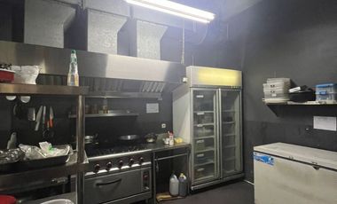 RUANG USAHA BAGUS STRATEGIS COCOK UNTUK CAFE SIAP PAKAI DI KOLONEL MASTURI CIMAHI