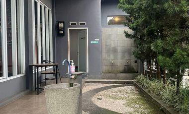 RUANG USAHA BAGUS STRATEGIS COCOK UNTUK CAFE SIAP PAKAI DI KOLONEL MASTURI CIMAHI