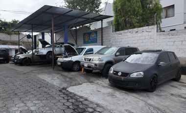 Terreno en venta en Ambato ideal para locales y departamentos en Av. Indoamérica, sector Izamba vía Quito