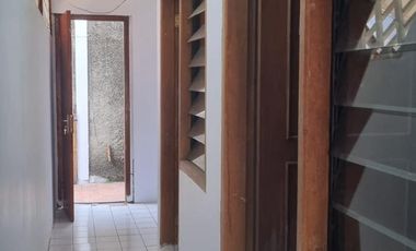 Dijual Rumah di kawasan Komplek Batu Indah, Buah Batu, Batununggal dan Kelurahan Kujangsari, Bandung Kidul.
