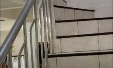 RUMAH KEREN 2 LANTAI MINIMALIS MODERN SEMI FURNISHED SIAP HUNI DI PASADENA BANDUNG