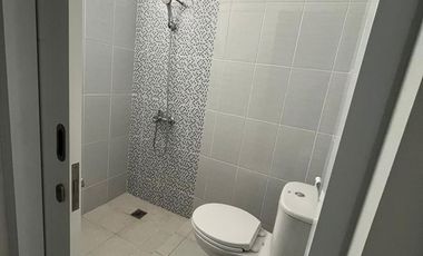 RUMAH NYAMAN MINIMALIS MODERN 2 LANTAI SIAP HUNI DI SUMMARECON DAYANA BANDUNG