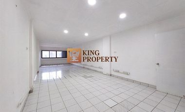Disewa Ruko Strategis 3,5Lantai Ex Bank Jembatan Lima Prime Spot, Cocok untuk Usaha Apapun, Profit Tinggi