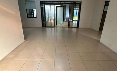 RUMAH IDAMAN MINIMALIS MODERN LUAS TERAWAT SIAP HUNI DI TATAR LOKACITRA KOTA BARU PARAHYANGAN KBP BANDUNG