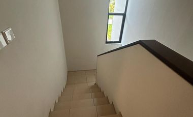 RUMAH IDAMAN MINIMALIS MODERN LUAS TERAWAT SIAP HUNI DI TATAR LOKACITRA KOTA BARU PARAHYANGAN KBP BANDUNG