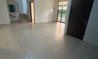 RUMAH IDAMAN MINIMALIS MODERN LUAS TERAWAT SIAP HUNI DI TATAR LOKACITRA KOTA BARU PARAHYANGAN KBP BANDUNG