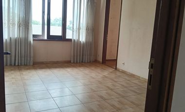RUMAH IMPIAN 3 LANTAI MINIMALIS MODERN TERAWAT SIAP HUNI DI SETRADUTA BANDUNG