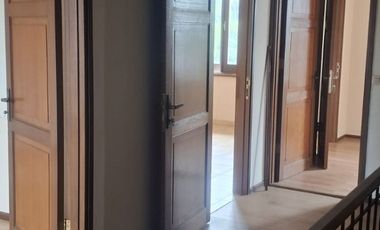 RUMAH IMPIAN 3 LANTAI MINIMALIS MODERN TERAWAT SIAP HUNI DI SETRADUTA BANDUNG