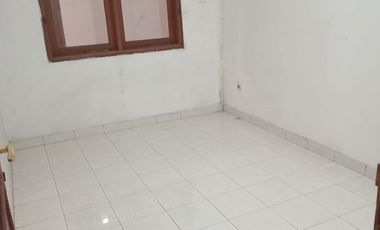 RUMAH BERSIH NYAMAN TERAWAT 2 LANTAI SIAP HUNI DI PONDOK HIJAU BANDUNG