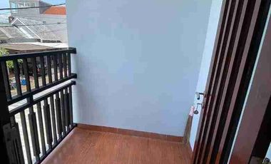 Dj sewakan Rumah Semi furnished Di Margahayu Bandung