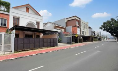 JARANG ADA RUKO YANG NEMPEL ECO PARK TEBET !!!