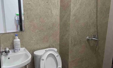 Disewakan apartment cantik di transpark cibubur Furnished lokasi strategis