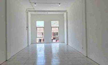 Ruko di Rungkut, Surabaya - Dekat MERR, Bandara Juanda dan Akses Tol.