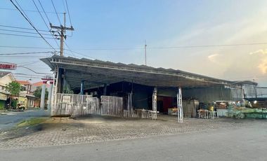 Dijual Bangunan Komersial di Driyorejo Gresik Siap Pakai