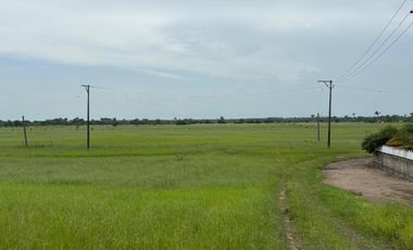 TERRENO EN VENTA EN COSTA ESMERALDA