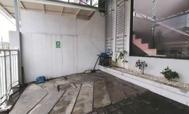 Dijual Bangunan 3 Lantai di Pondok Jati Dekat Exit Toll Sidoarjo Harga Nego