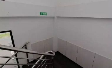 Dijual Bangunan 3 Lantai di Pondok Jati Dekat Exit Toll Sidoarjo Harga Nego